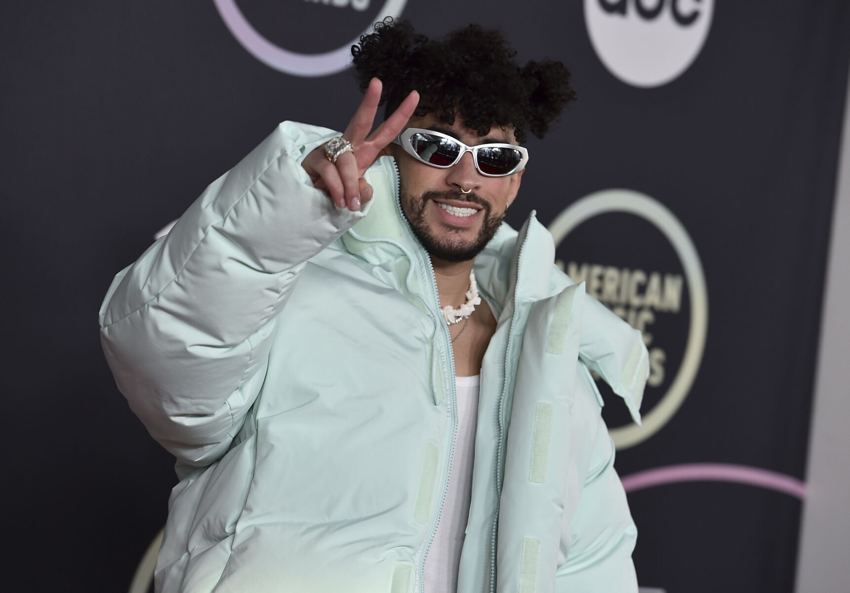 2021 American Music Awards - Arrivals